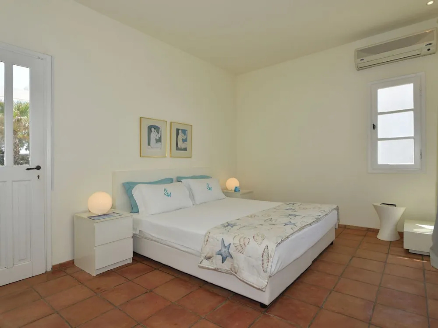 Charming Villa in Paros with Swimming Pool