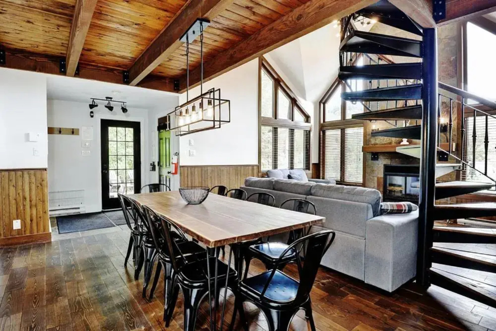 Chalets Alpins - 44 Chemin des Skieurs (Unité B)