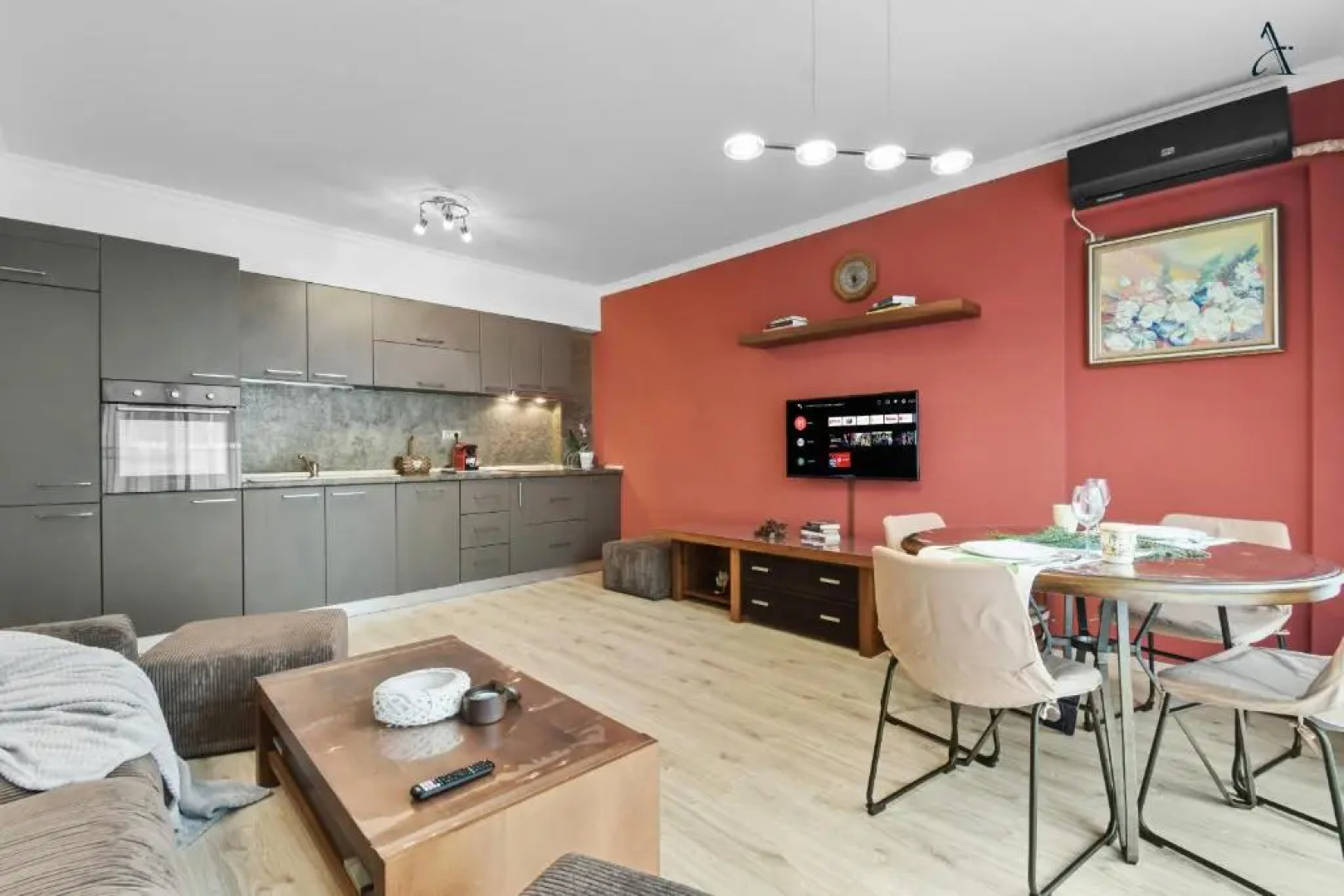 Sina Apartment
