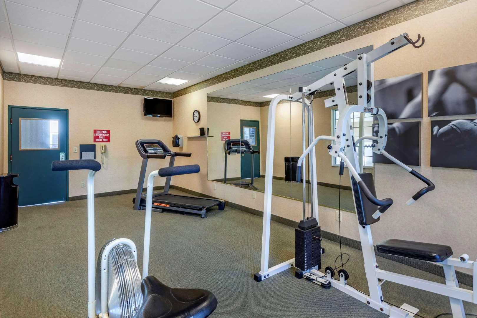 Red Roof Inn & Suites Berea