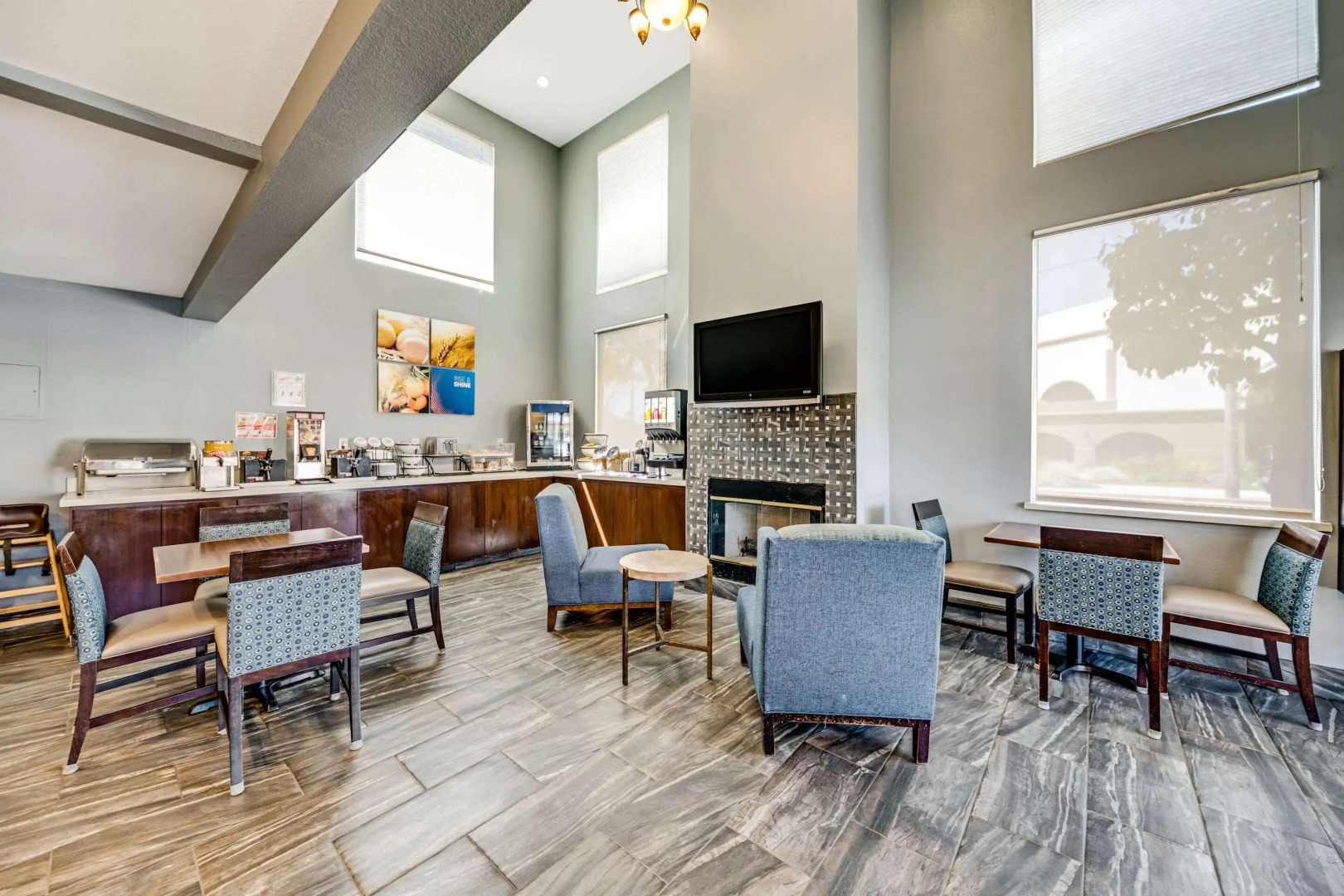 Comfort Inn Beach/Boardwalk Area