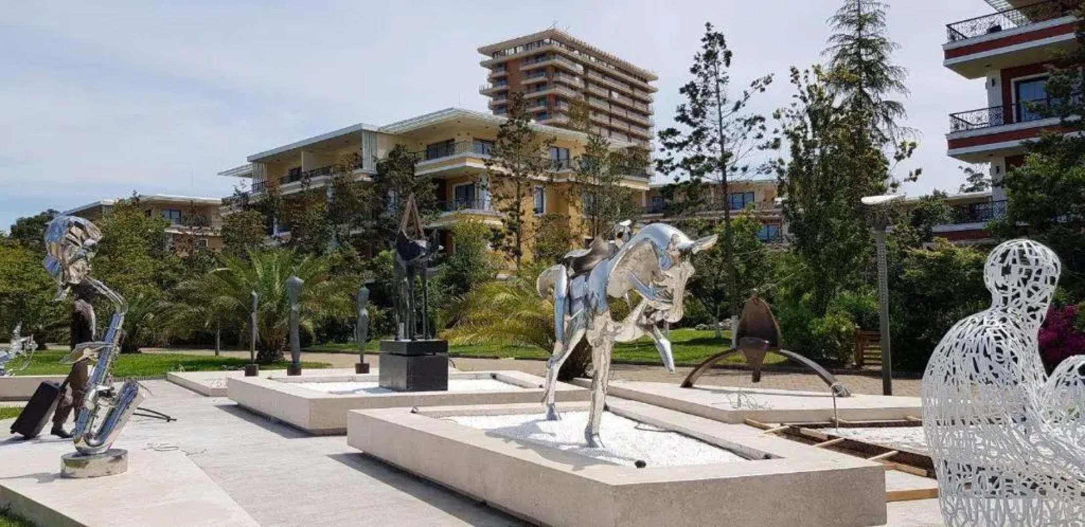 Ana's Apartment in Chakvi Oasis