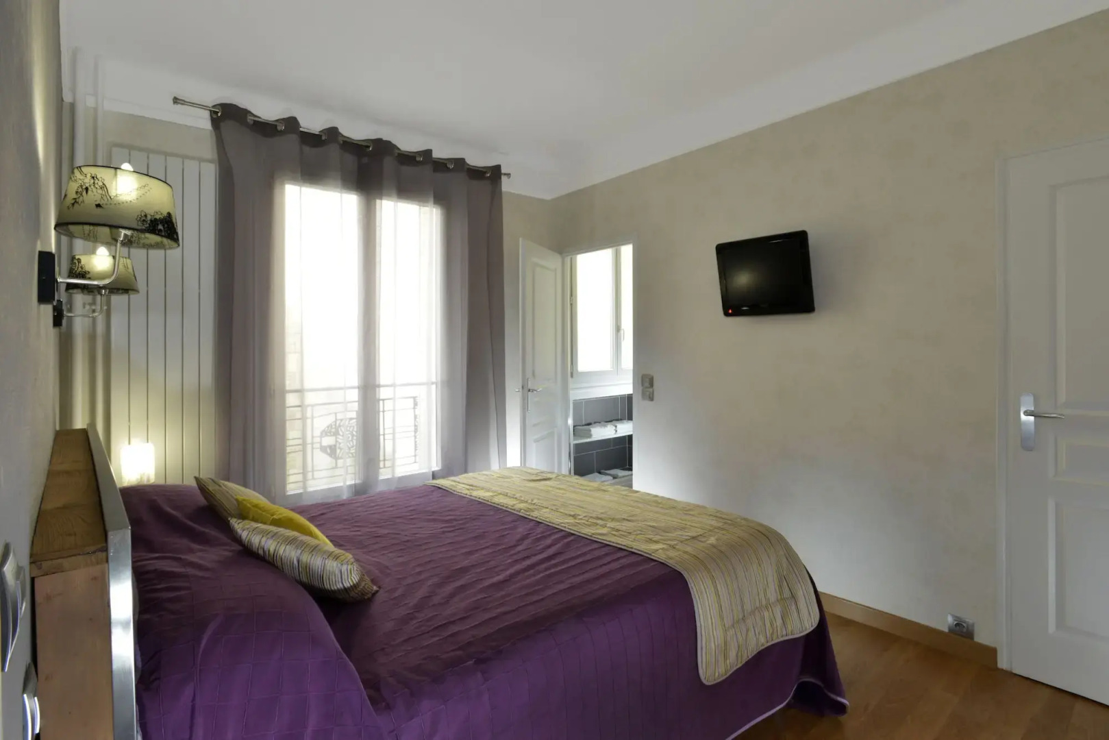 Hotel Carladez Cambronne