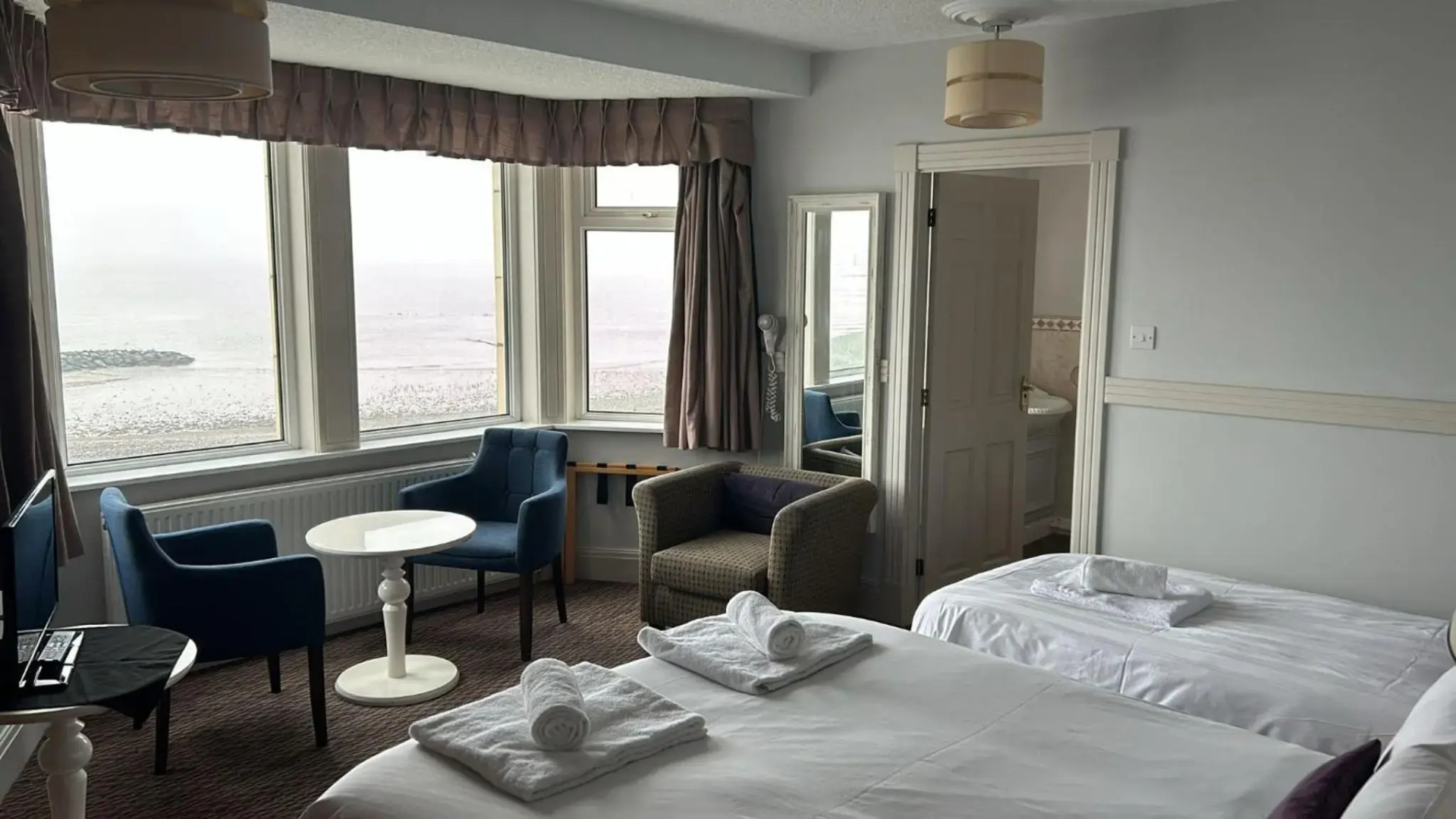 Strathmore Hotel