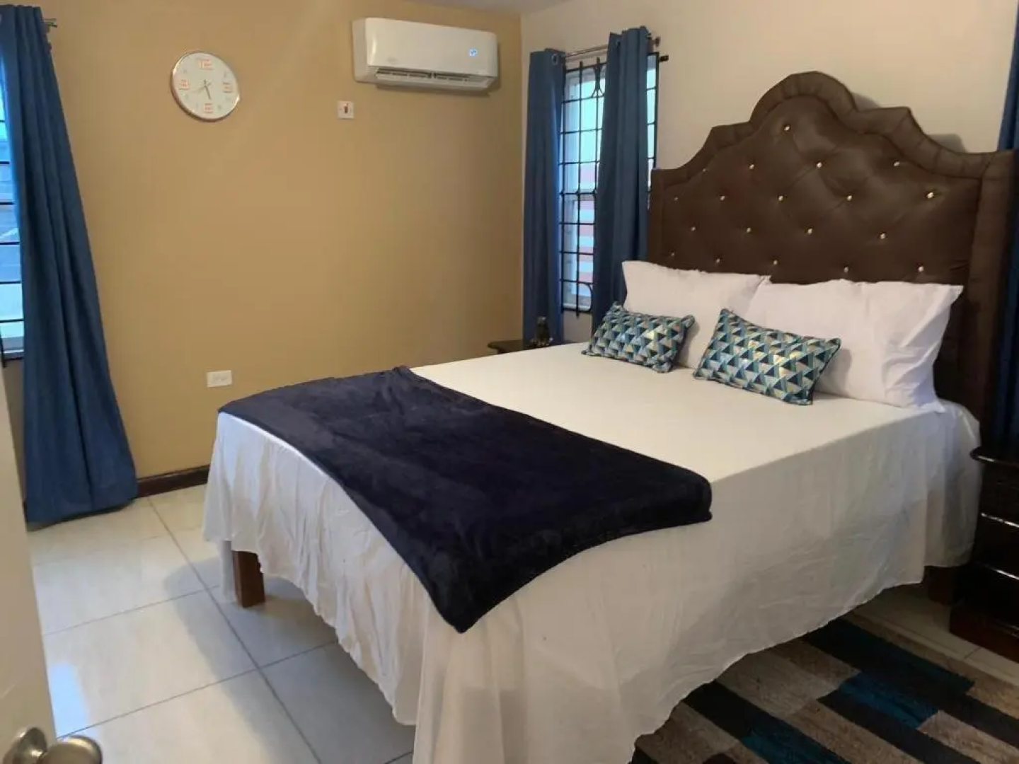 C-Vue Villa "Pool AC Gated SeaFront"
