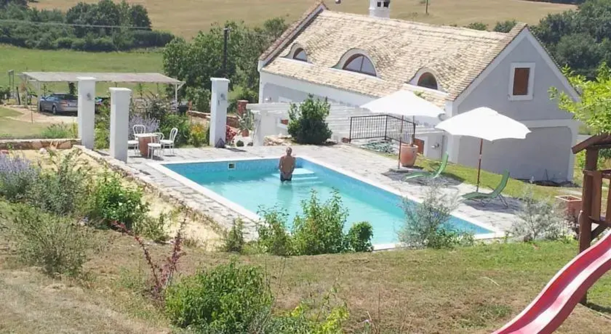 Pasztovszki Borkúria