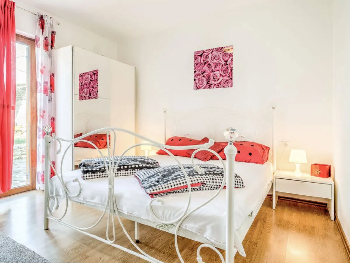 Apartment Ulika Poreč/Tar 16555