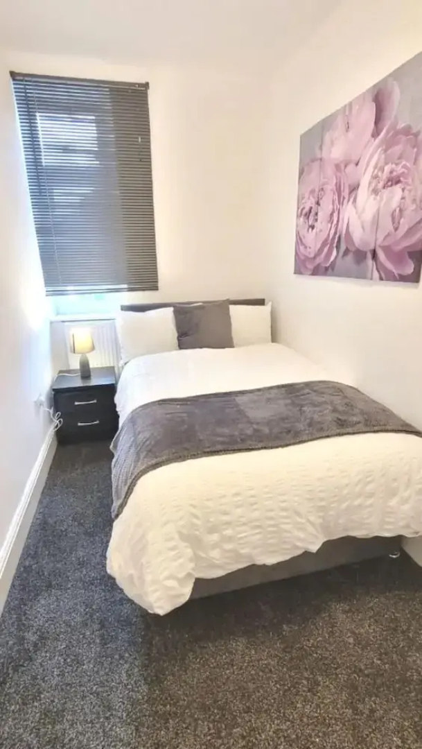 Cozy 4-bed House in Accrington