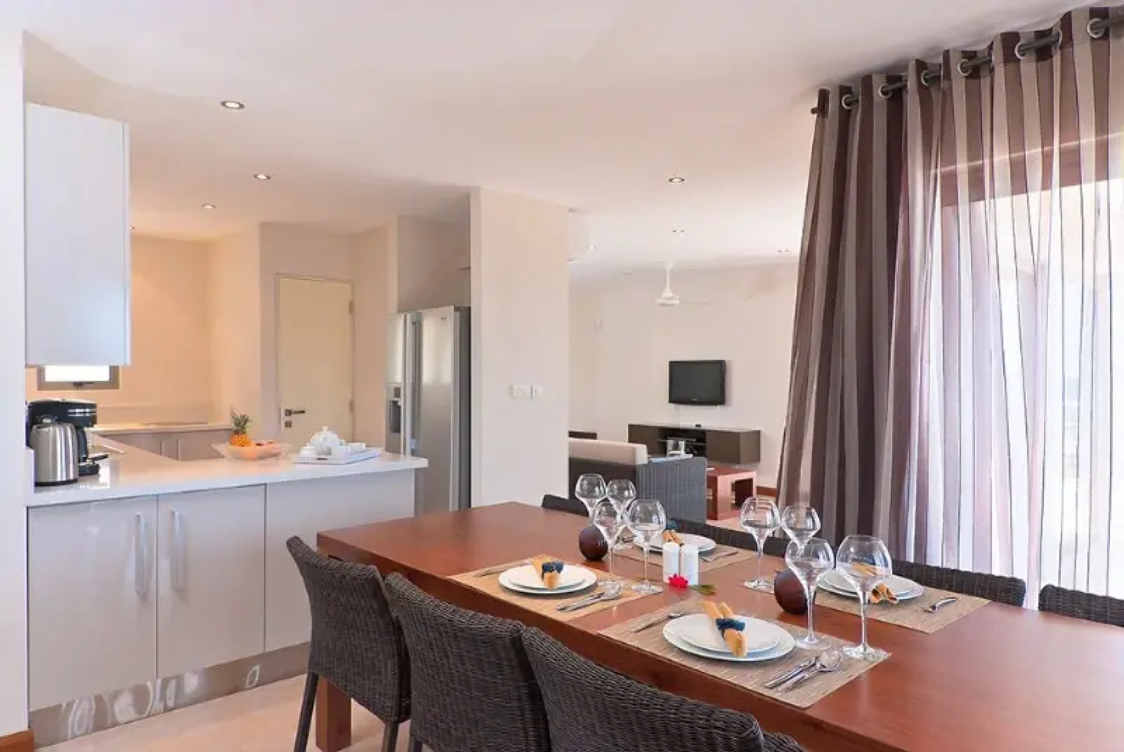 Bon Azur Beachfront Suites & Penthouses