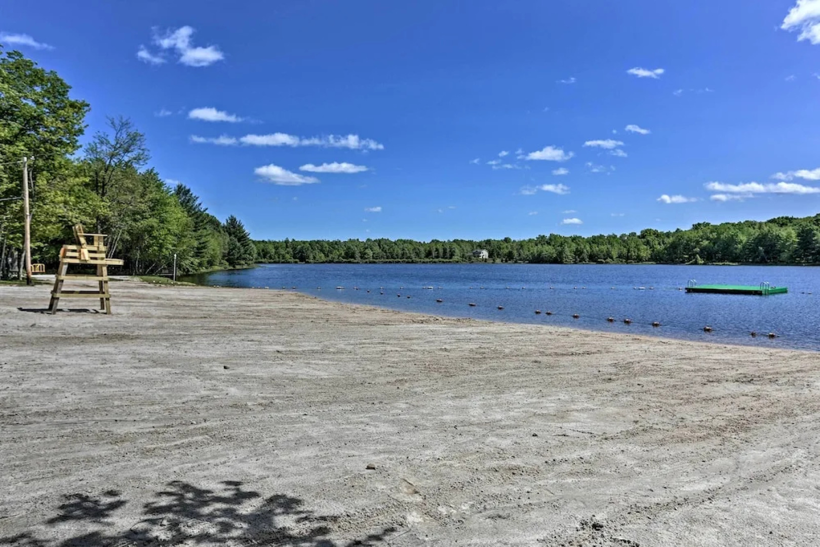 Blakeslee Hideaway w/ Lake Access: 3 Mi to Ski!