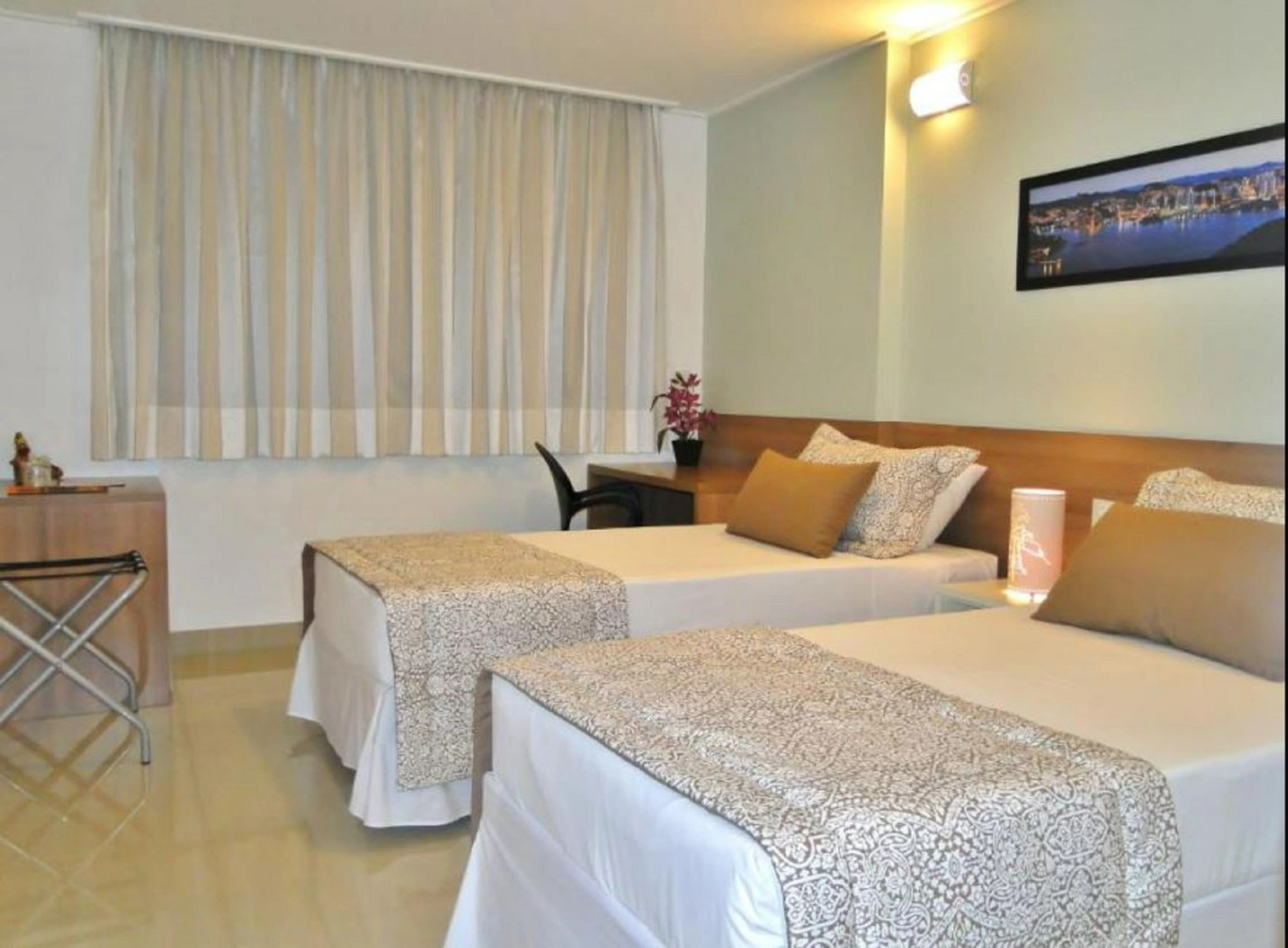 Alameda Vitória Hotel