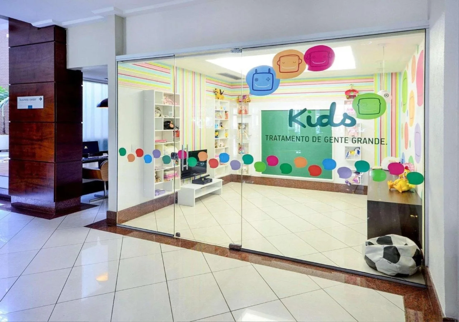 Comfort Suites Vitoria
