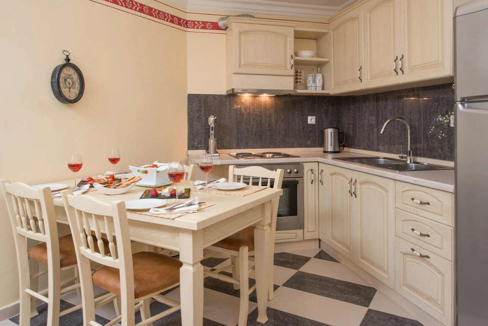 Enavlion Hotel Batagianni