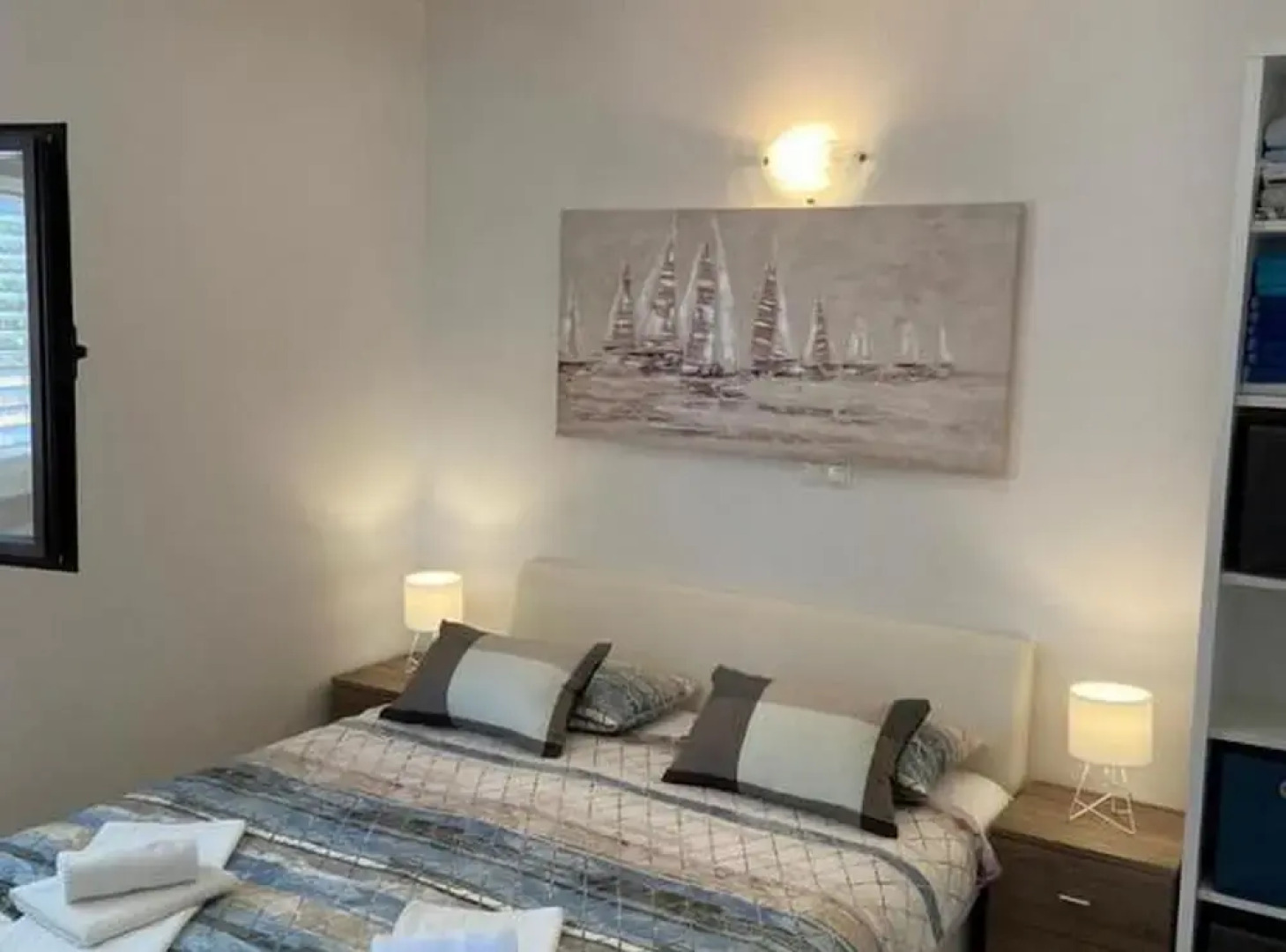 Seaside Retreat Holiday Home With Terrace