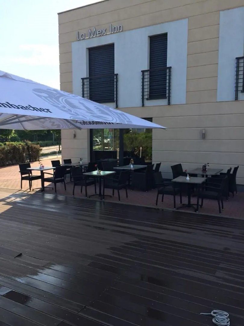 Lamex-Inn Hotel & Restaurant
