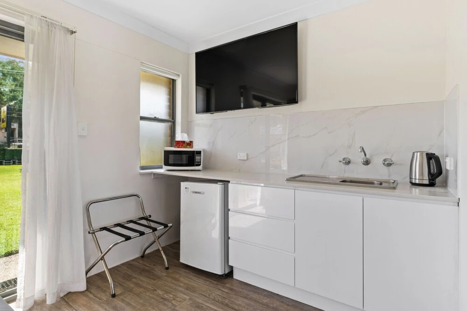 Lemon Tree Passage Motel