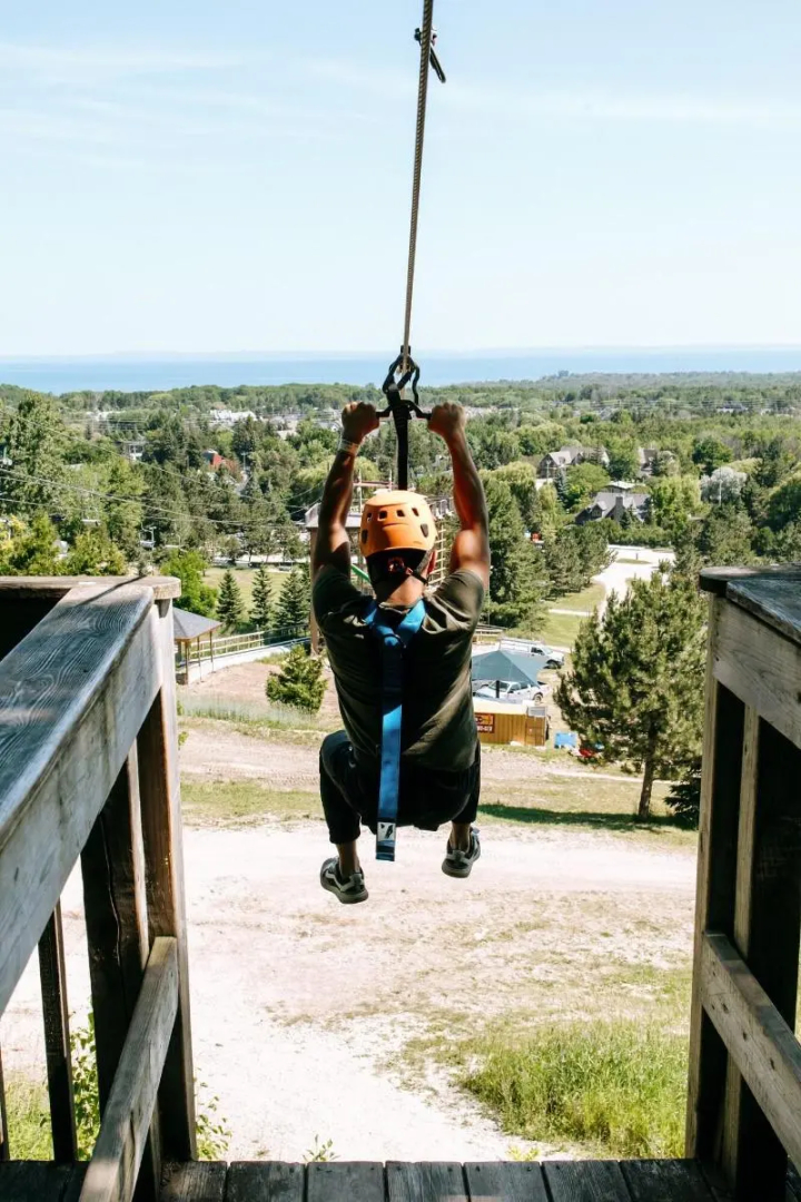 Blue Mountain Inn & Village Suites