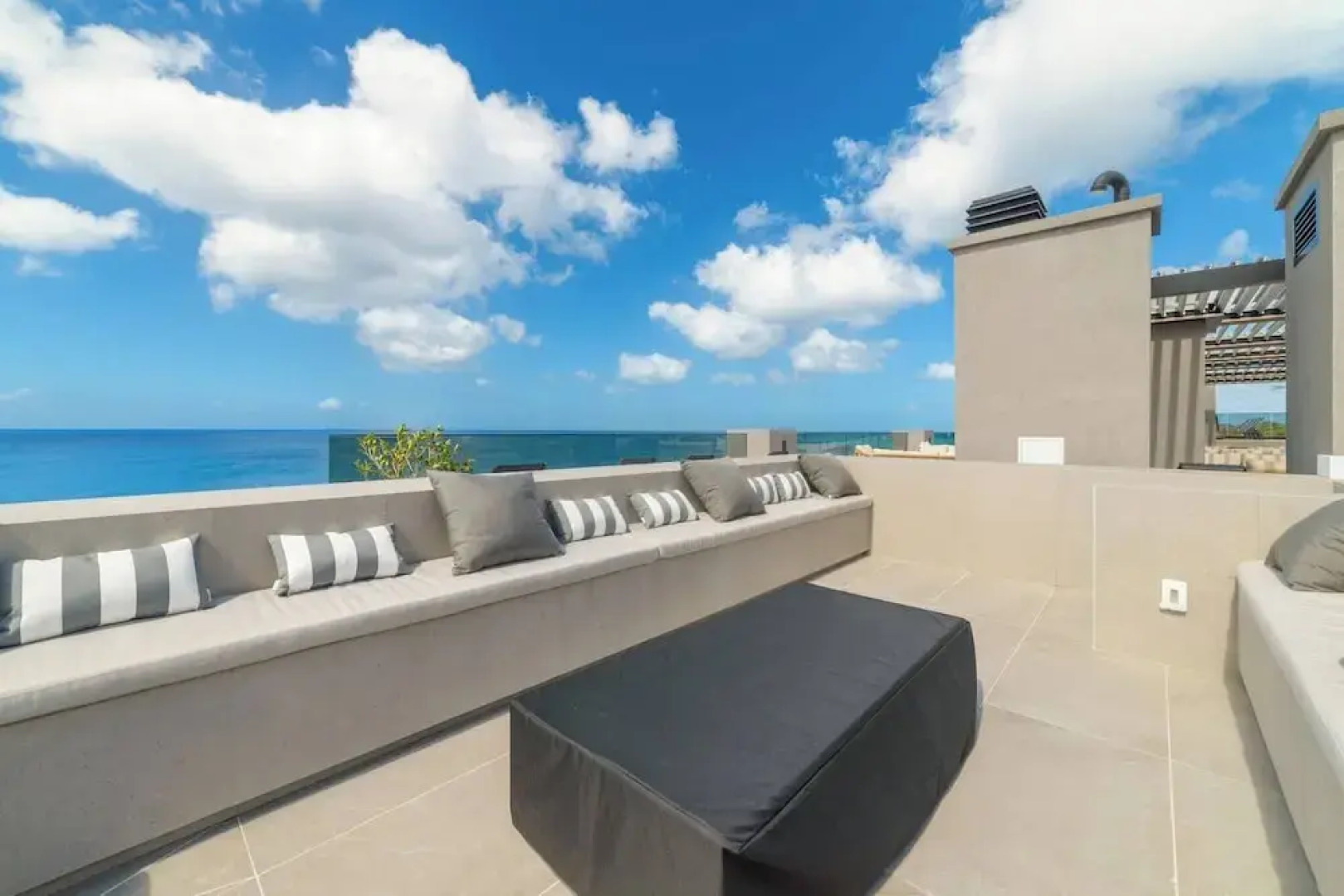 Allure #502 - 2bd By Zenbreak