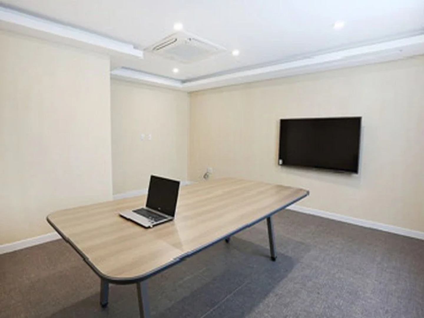 Casual House SONO Guest House - Hostel