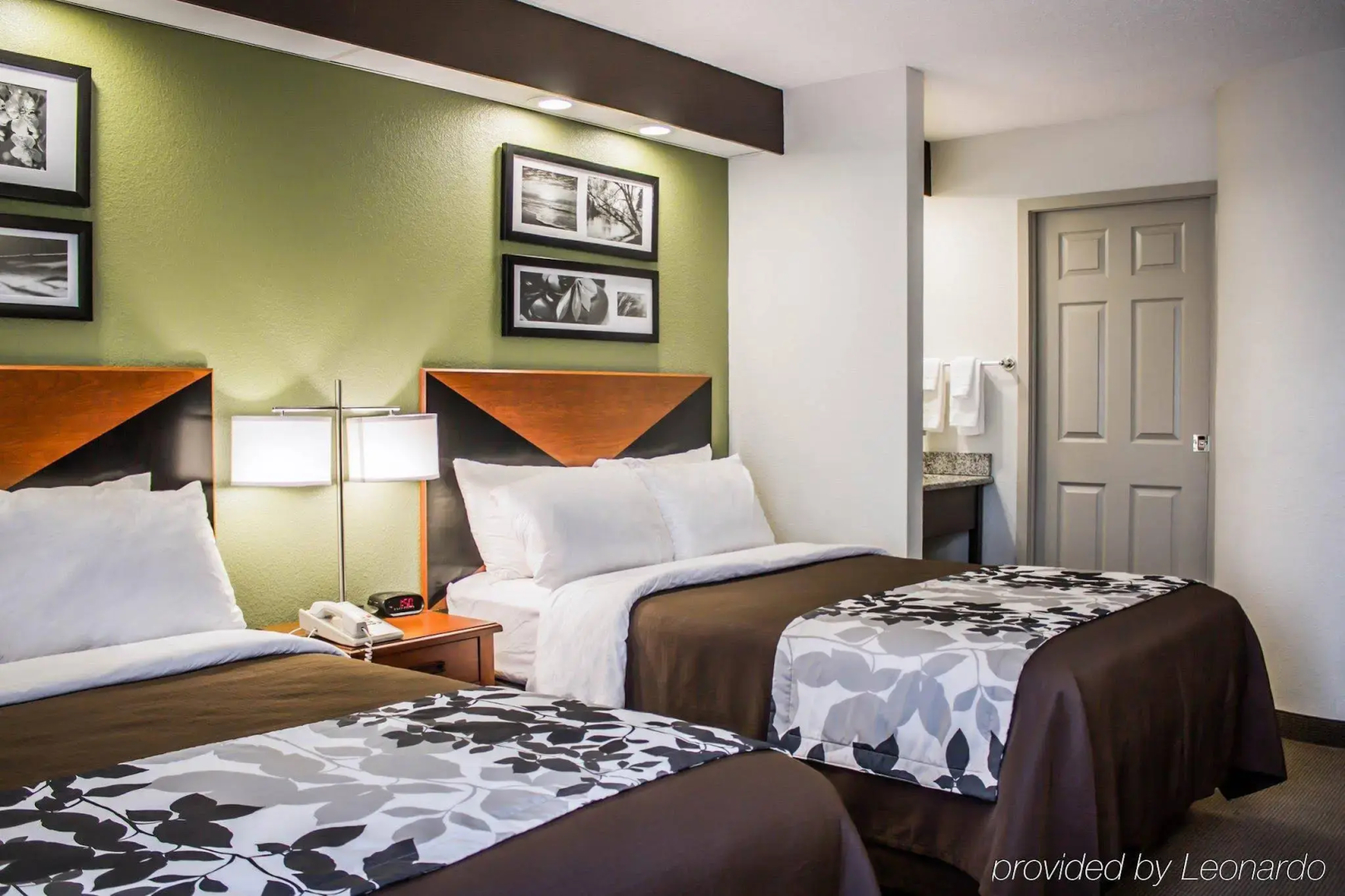 Sleep Inn & Suites Cross Lanes - South Charleston