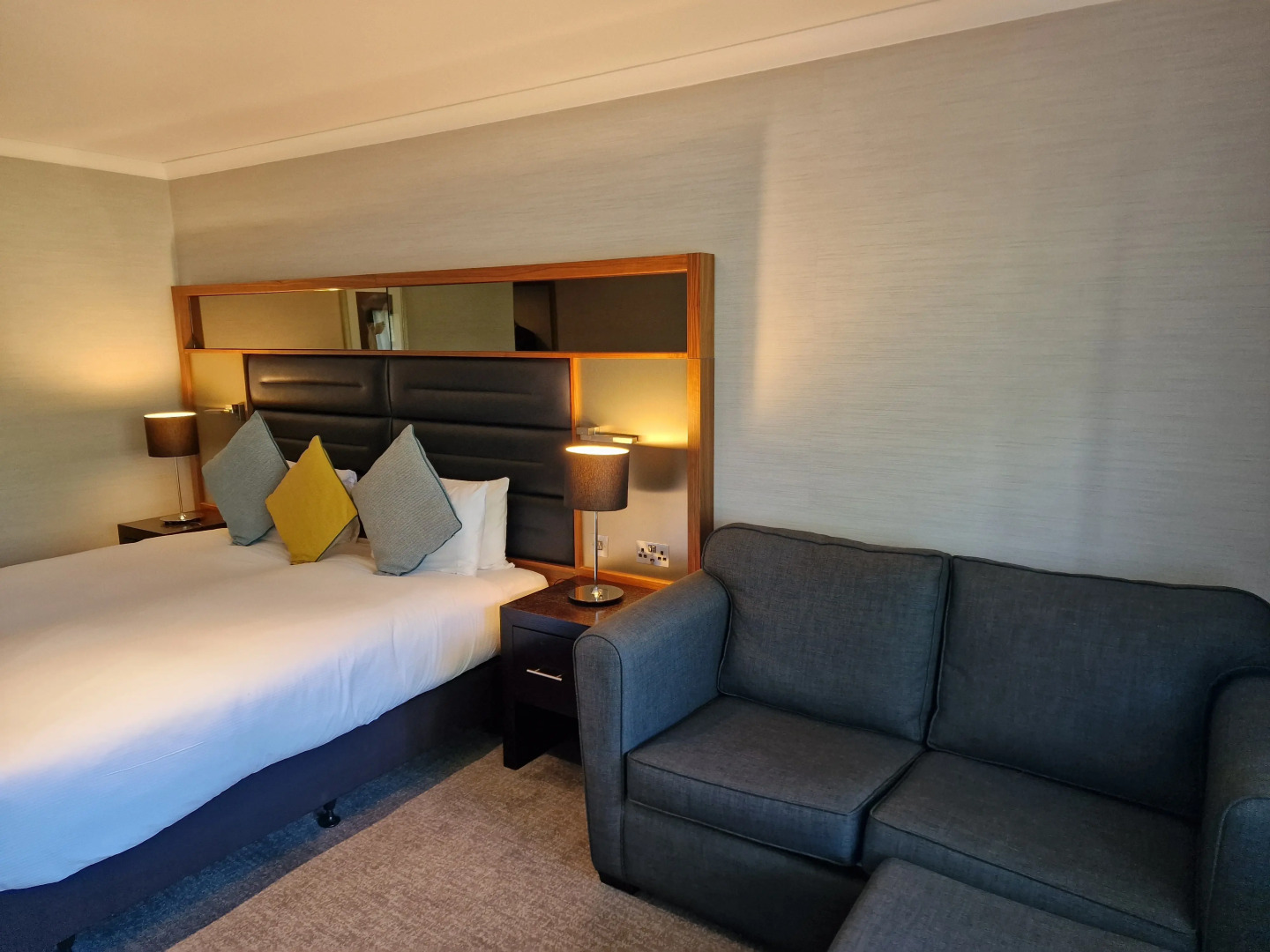 Elite Venue Selection Felbridge - Gatwick