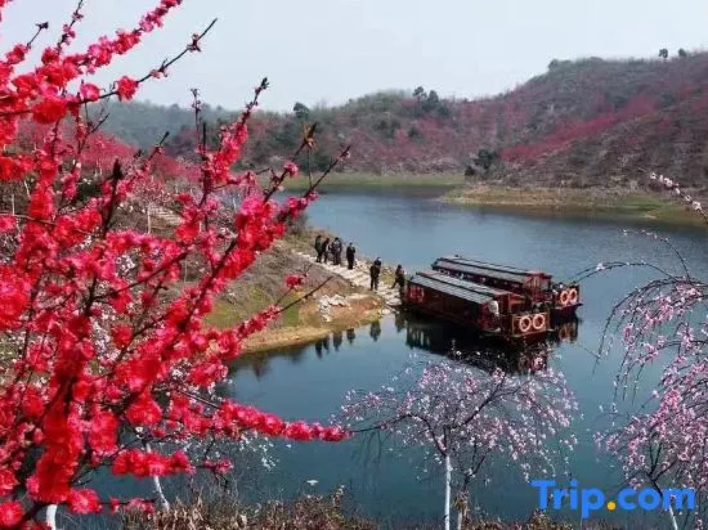 Xihai Hot Spring Holiday Hotel