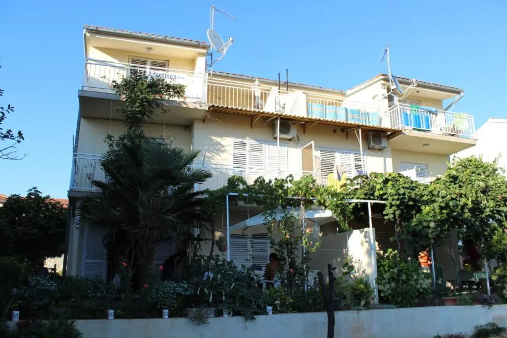 Apartments Miriam Srima