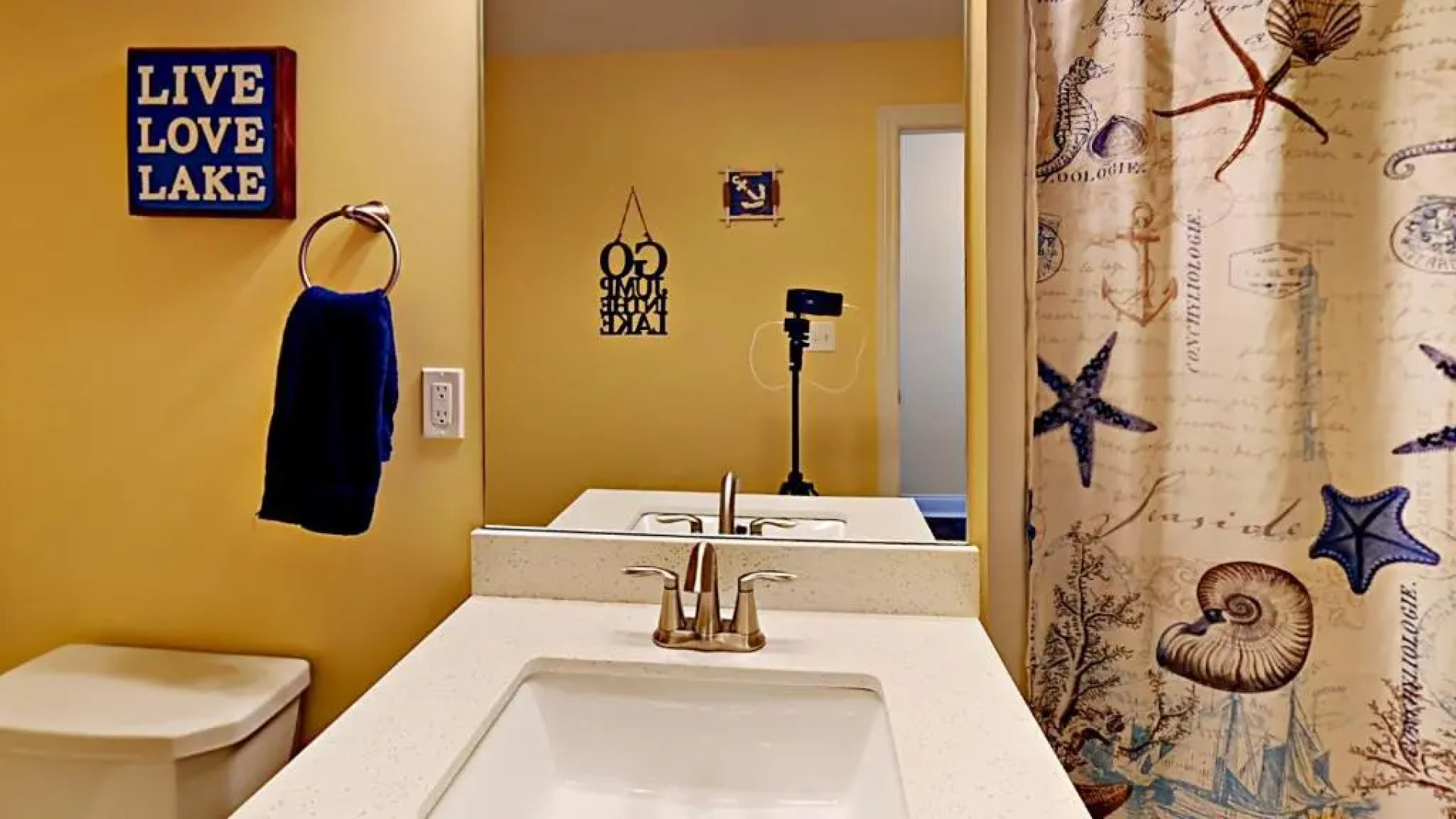 Put-in-Bay Waterfront Condo #107