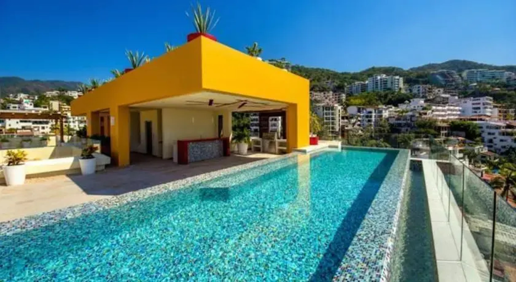 Puerto Vallarta Condo Romantic Zone Luxury Old Town
