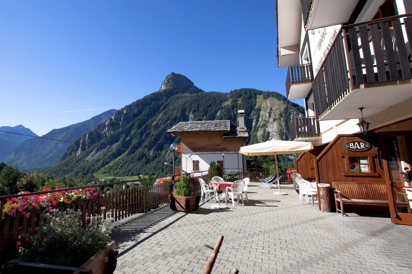 Hotel La Vallee Blanche