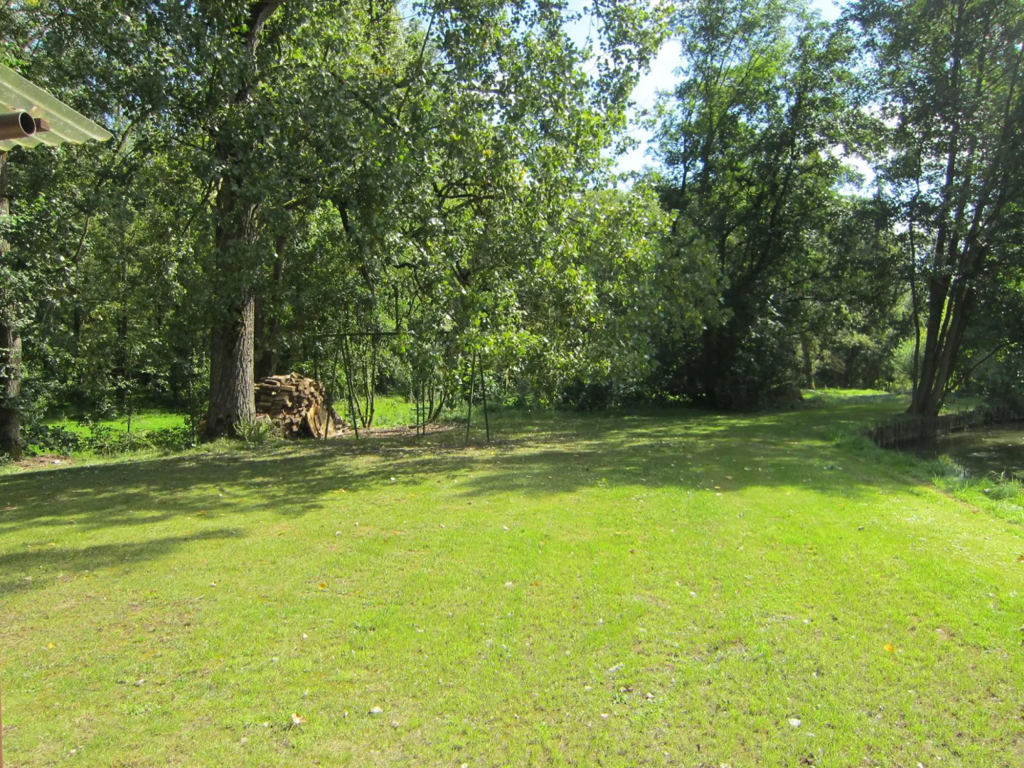 Beautiful Holiday Home in Braibant near Ciney Town Center