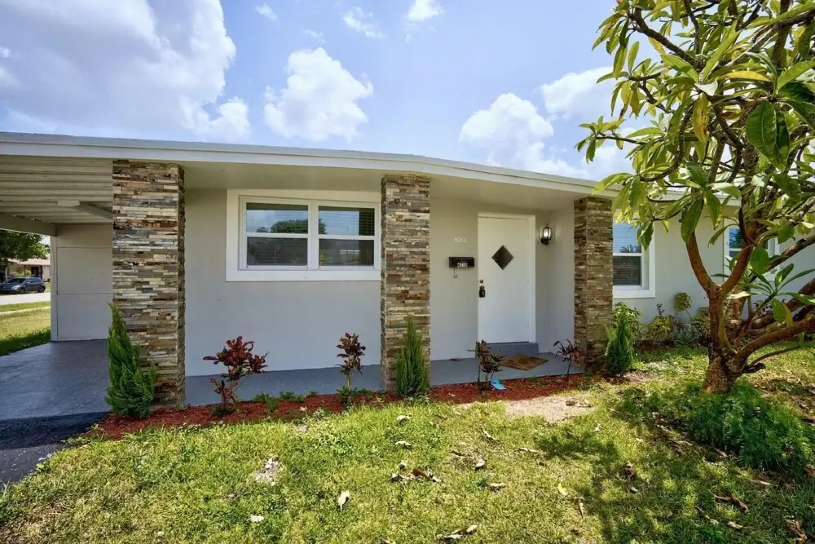 Perfect Backyard In 3 Bed 2 Bath - 9 Mins To Wilton Manors