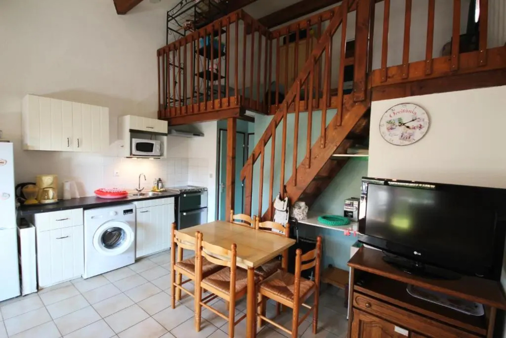 Belle villa climatisée 4-5 couchages terrasse parking dans résidence sécurisée avec piscine commune 400m de la mer LRJP11