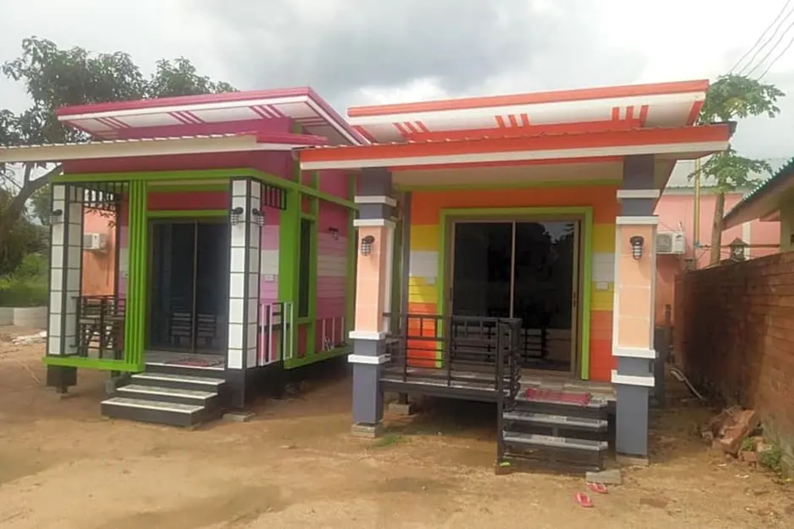 OYO 1092 Sea Of Love