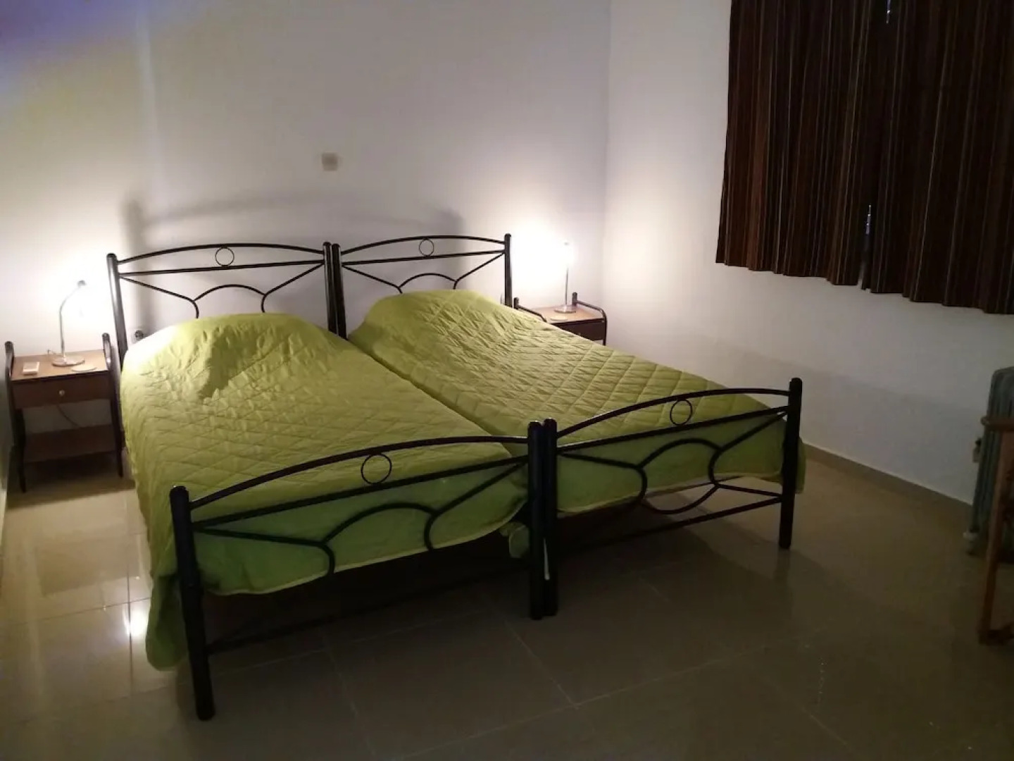 Luxurious Holiday Home in Vamos Plaka With Swimming Pool