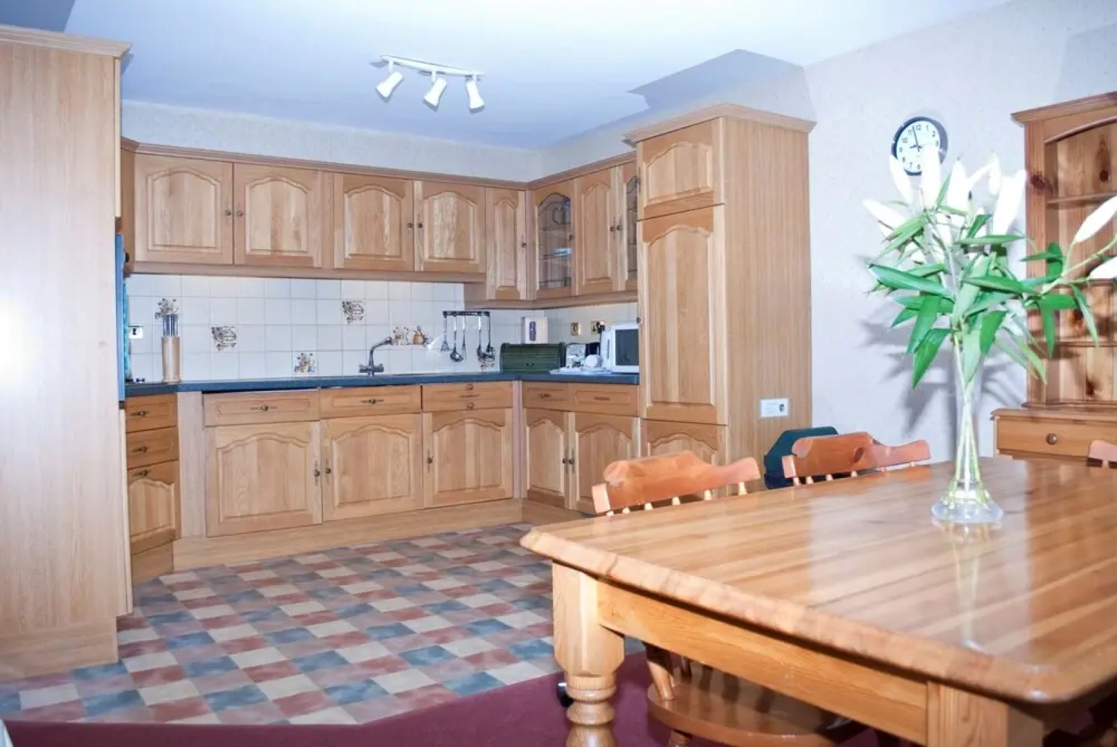 Tomich Holidays Courtyard Cottage