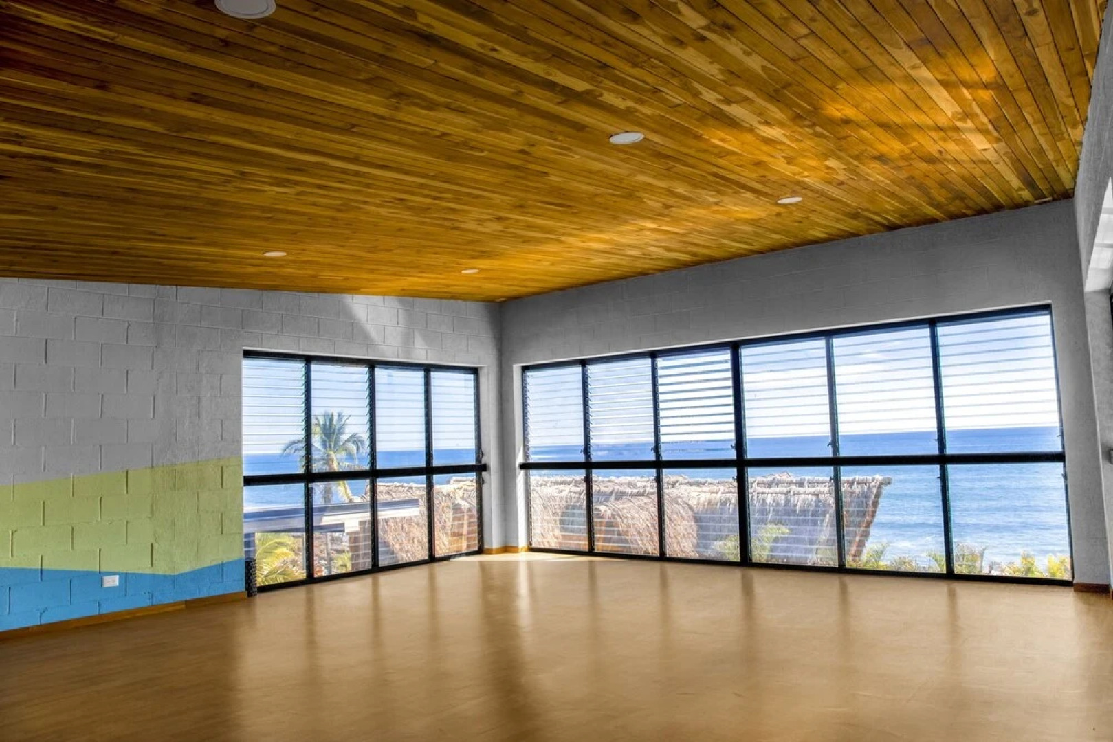 Puro Surf Hotel and Academy