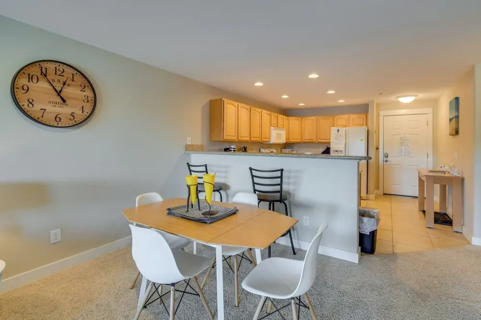 Westport Vacation Rental: Walk to Beach!