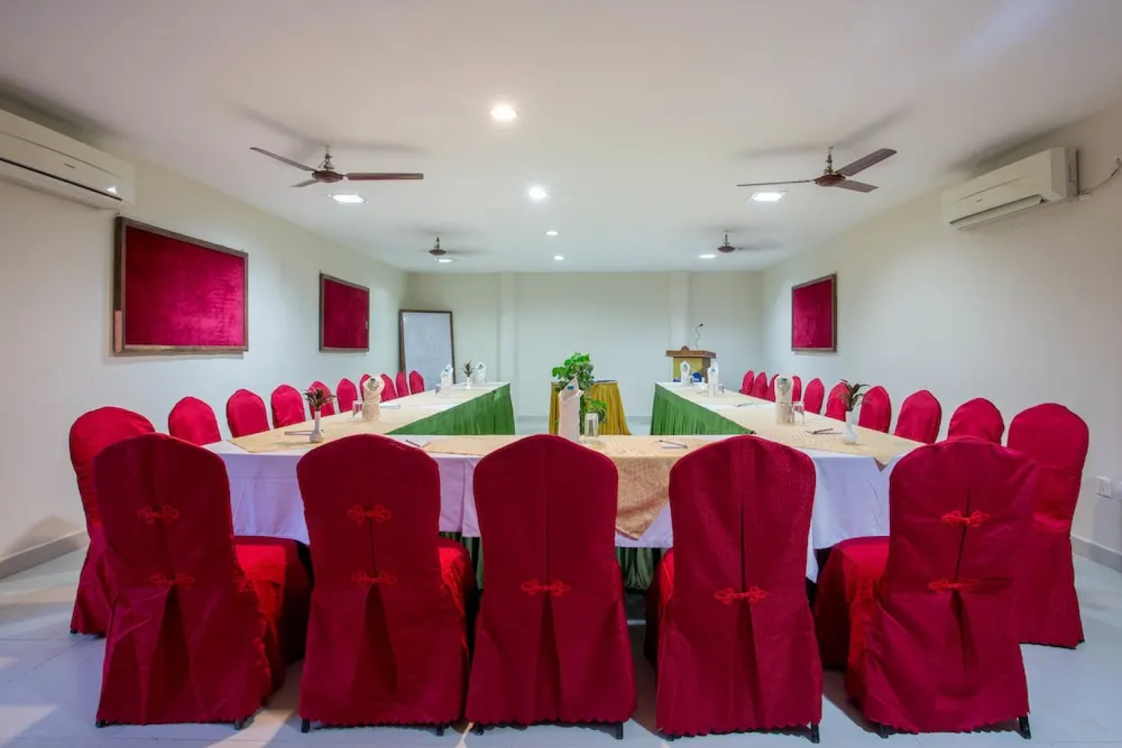 Siddhartha Resort, Chisapani