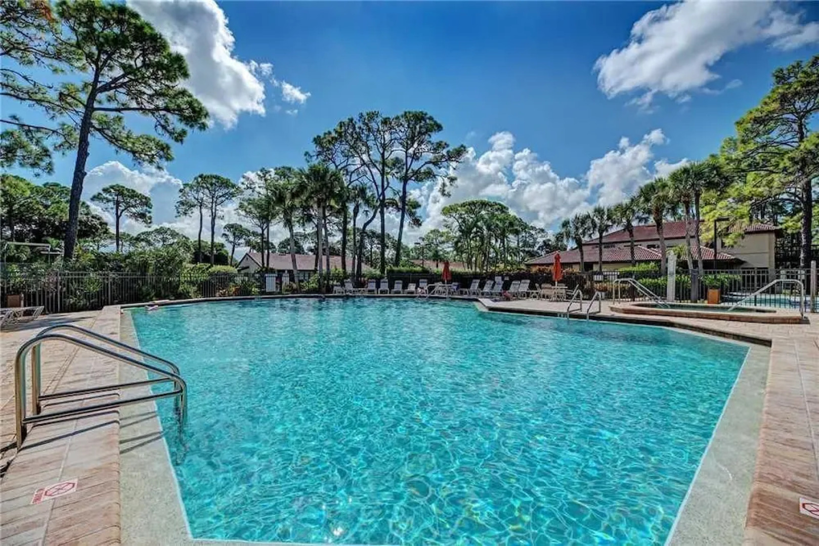 Village des Pins 3645 - Two Bedroom Condo