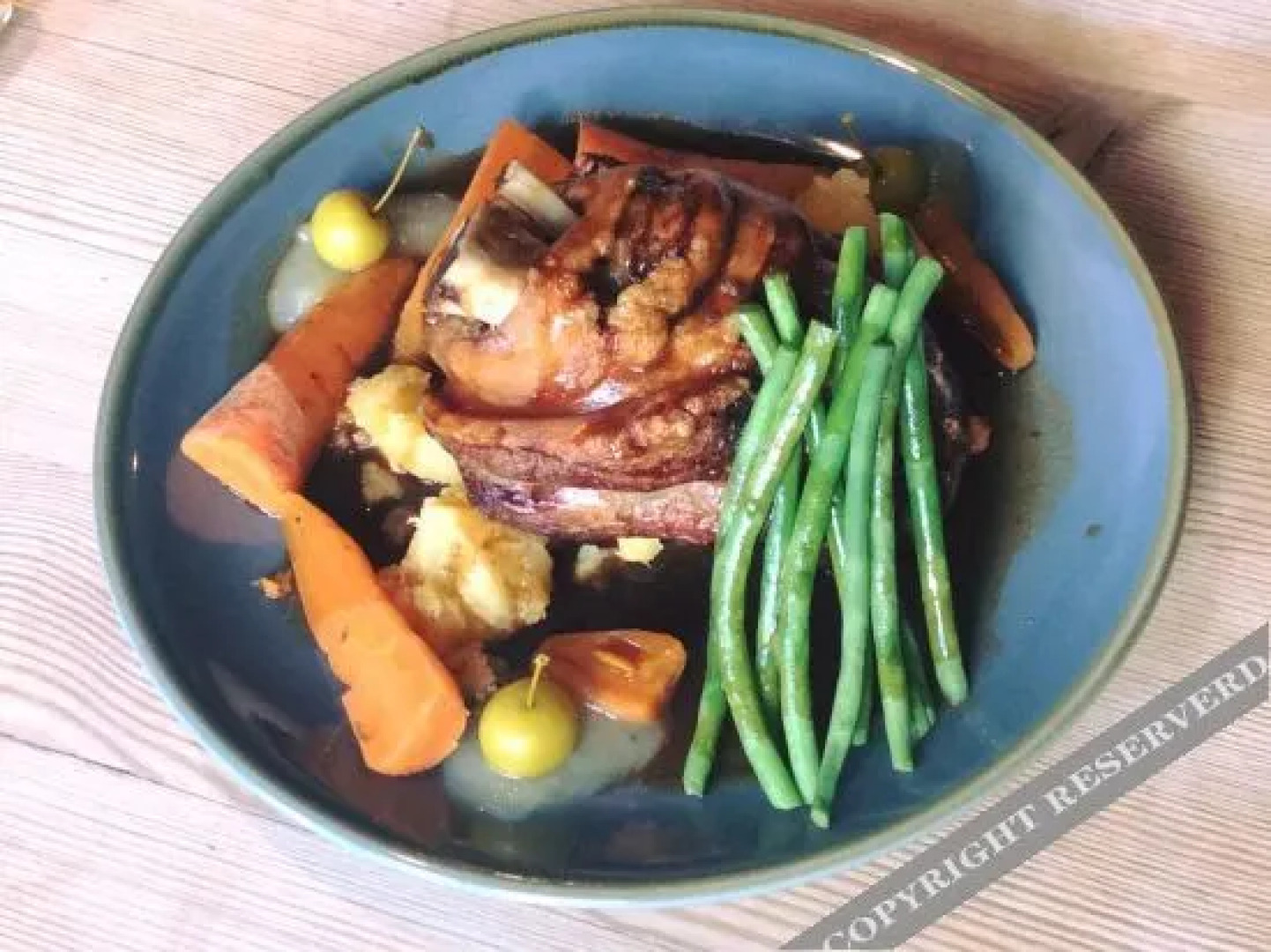 The Thatched Cottage Inn