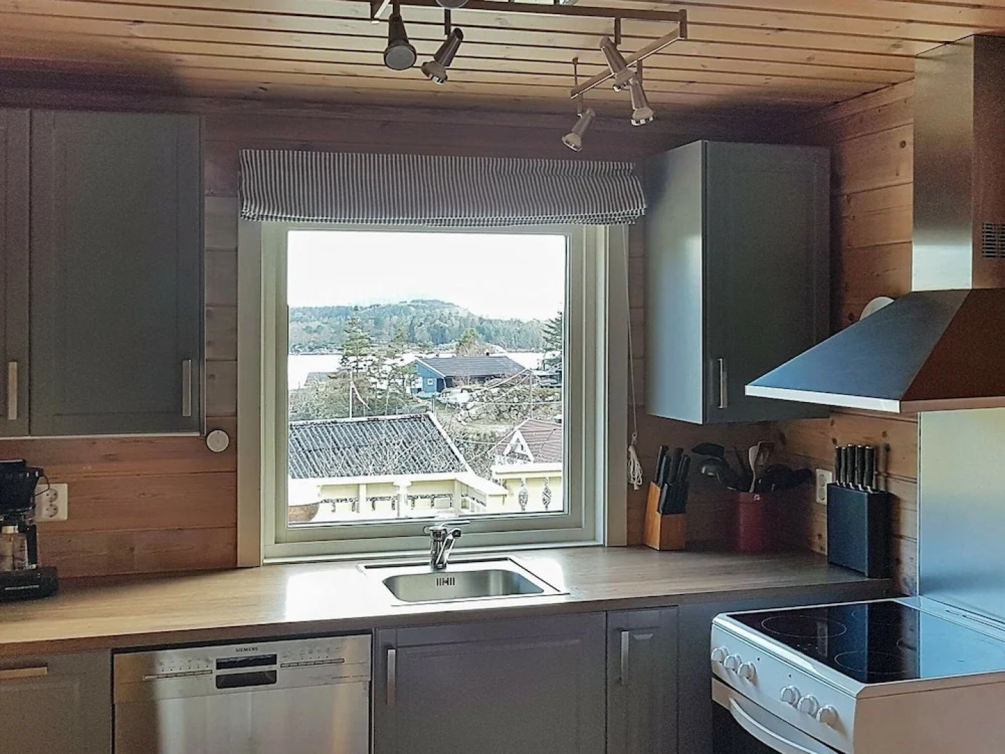 6 Person Holiday Home in Mandal