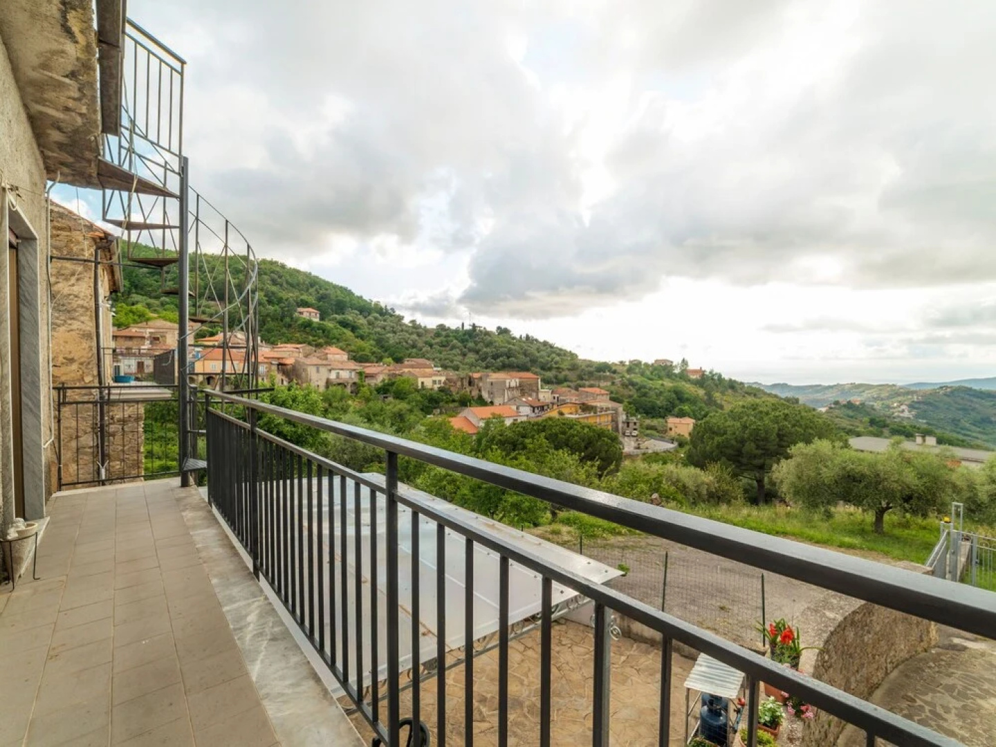 Peaceful Holiday Home in Perdifumo With Balcony