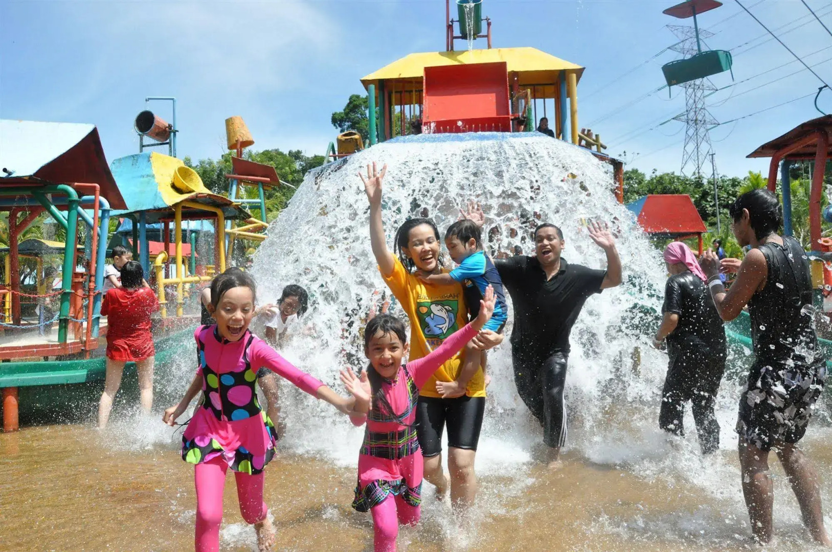 Bukit Merah Laketown Resort