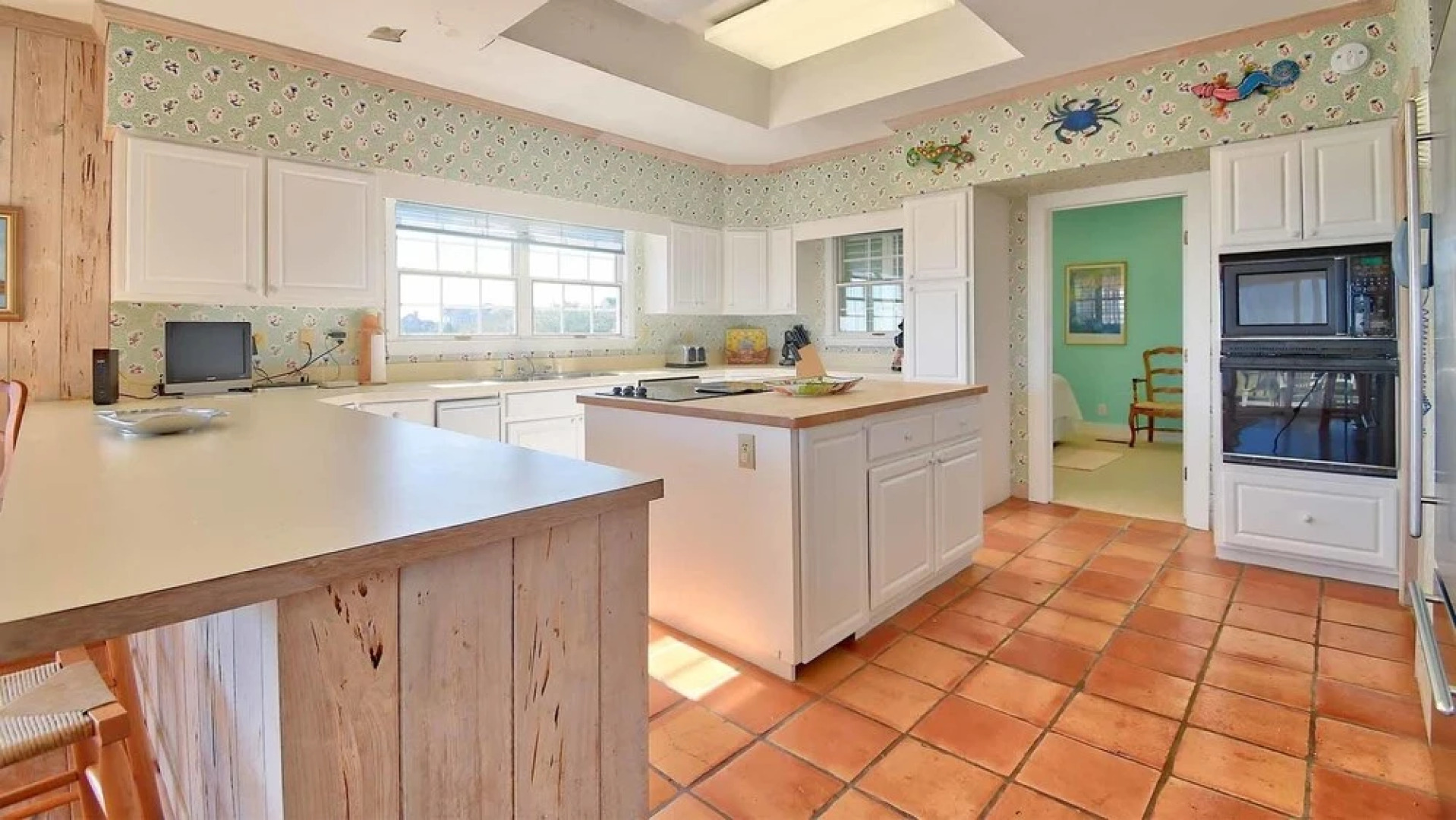 141 Sea Spray 4 Br Home by RedAwning