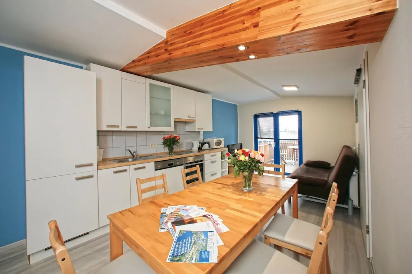 Vintage Houseboats at Niderviller Harbor by Kuhnle-Tours