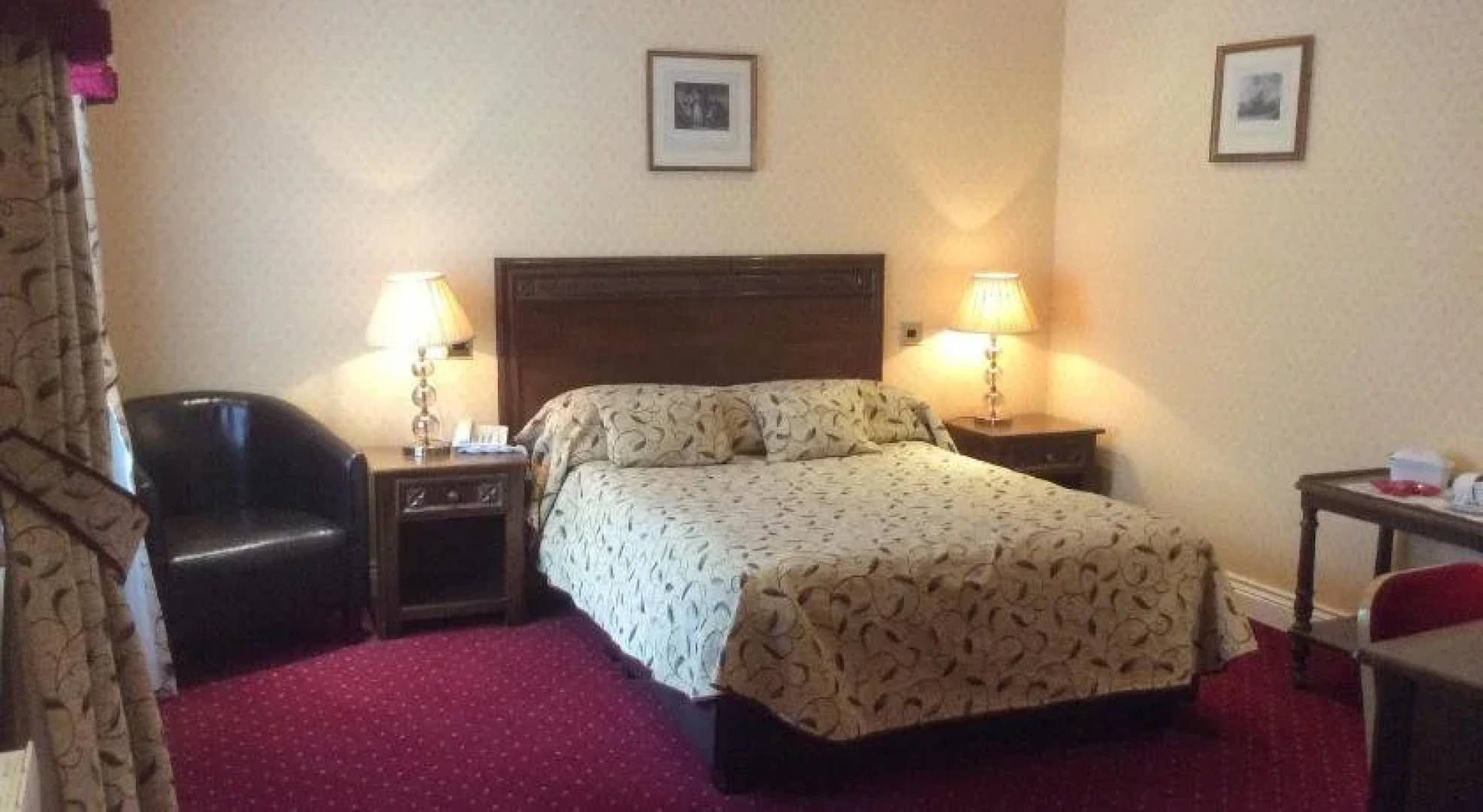 The Golden Lion Hotel