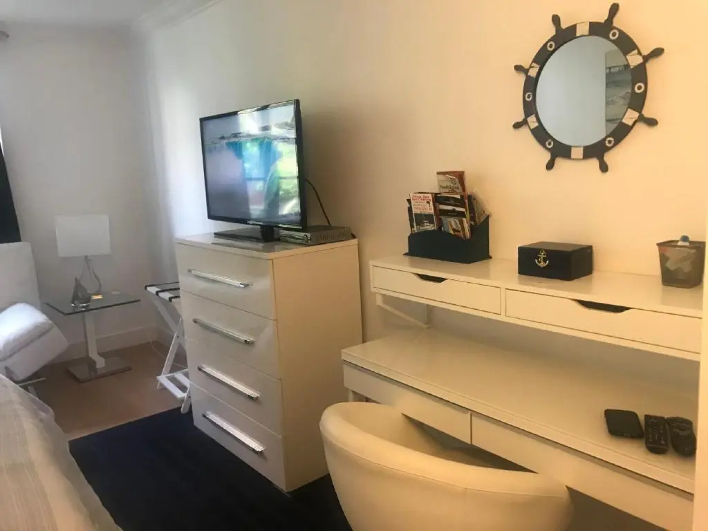 Three-Bedroom Apartment at The Yacht Club Aventura