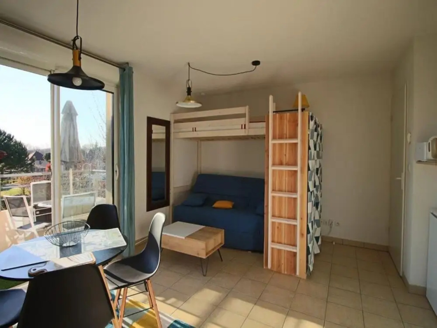 Cosy Apartment in Prayssac with Swimming Pool