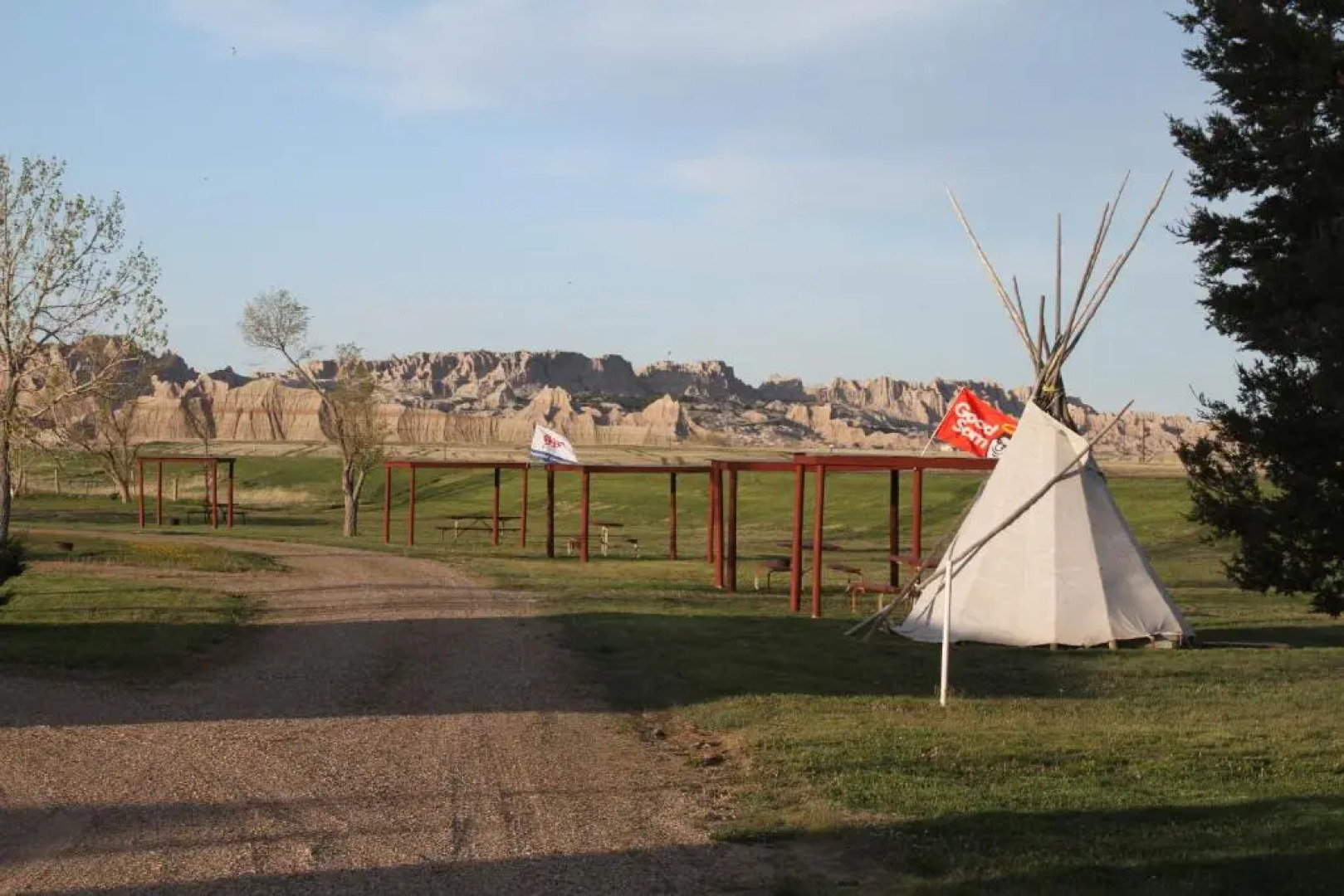 Badlands Hotel and Campground
